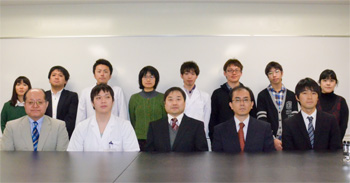 医化学スタッフ