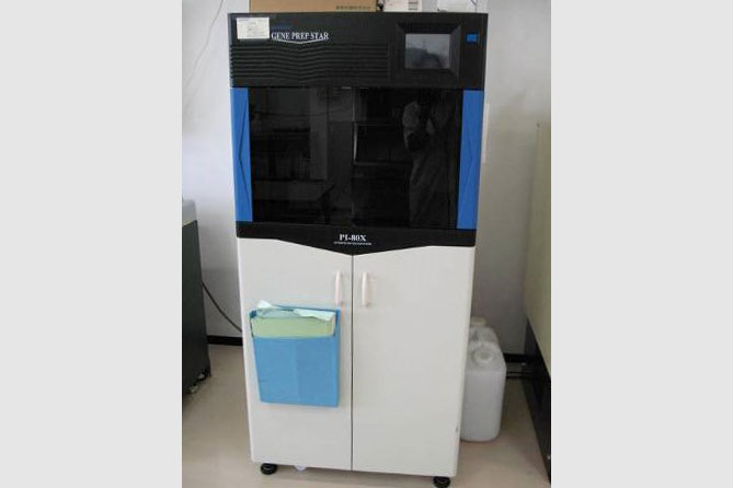 プラスミド自動精製装置